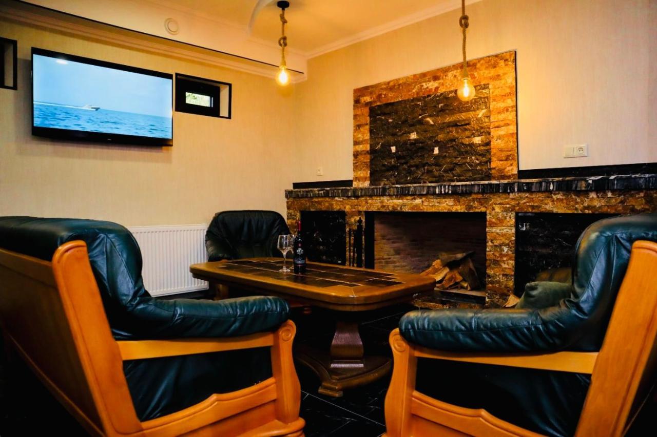 Hotel Evergreen Borjomi Eksteriør billede