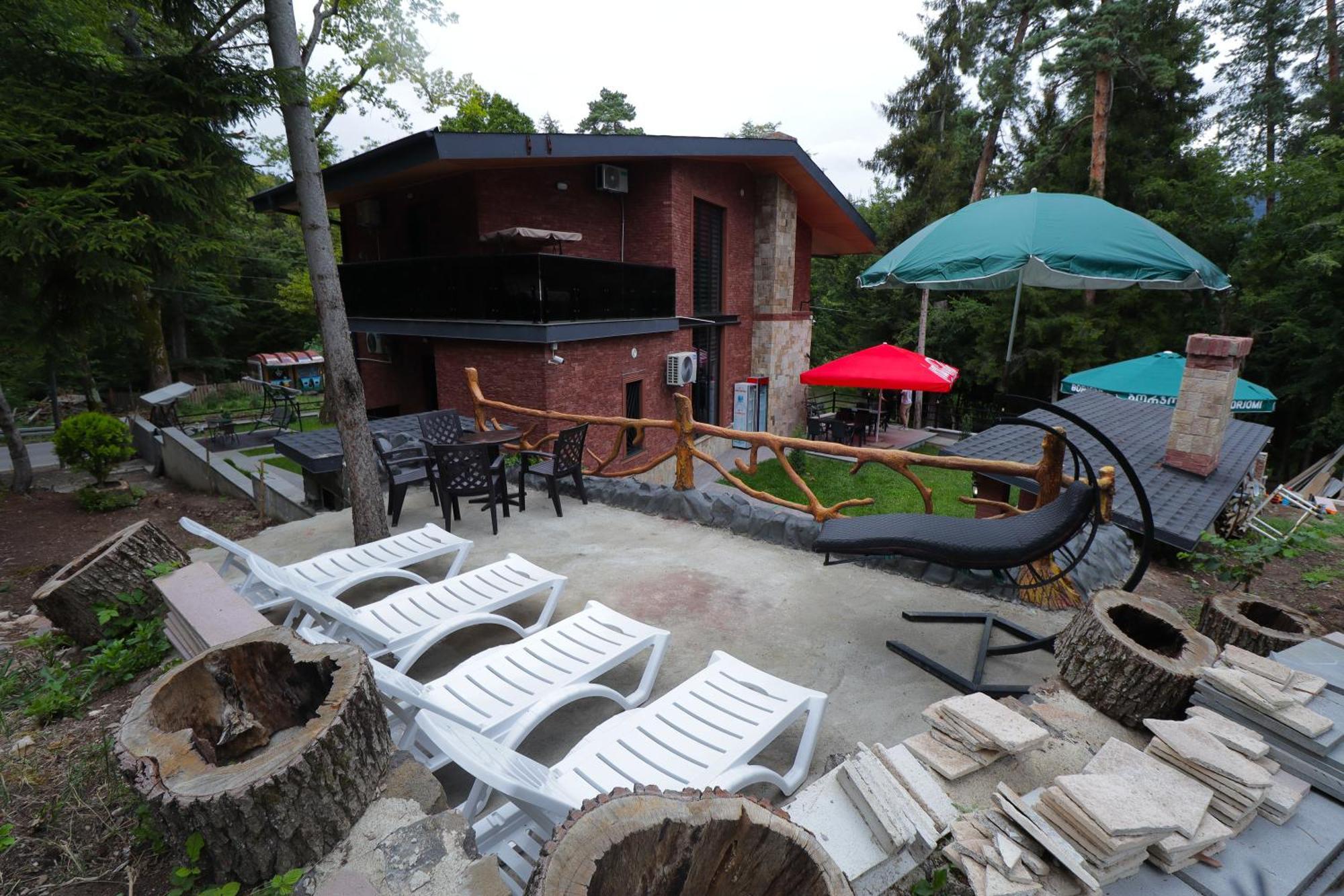 Hotel Evergreen Borjomi Eksteriør billede