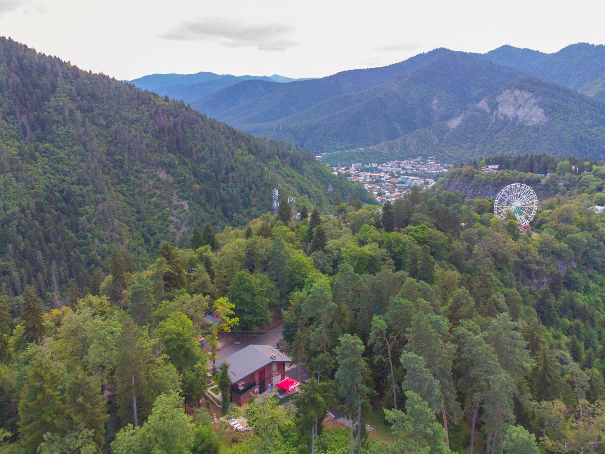 Hotel Evergreen Borjomi Eksteriør billede
