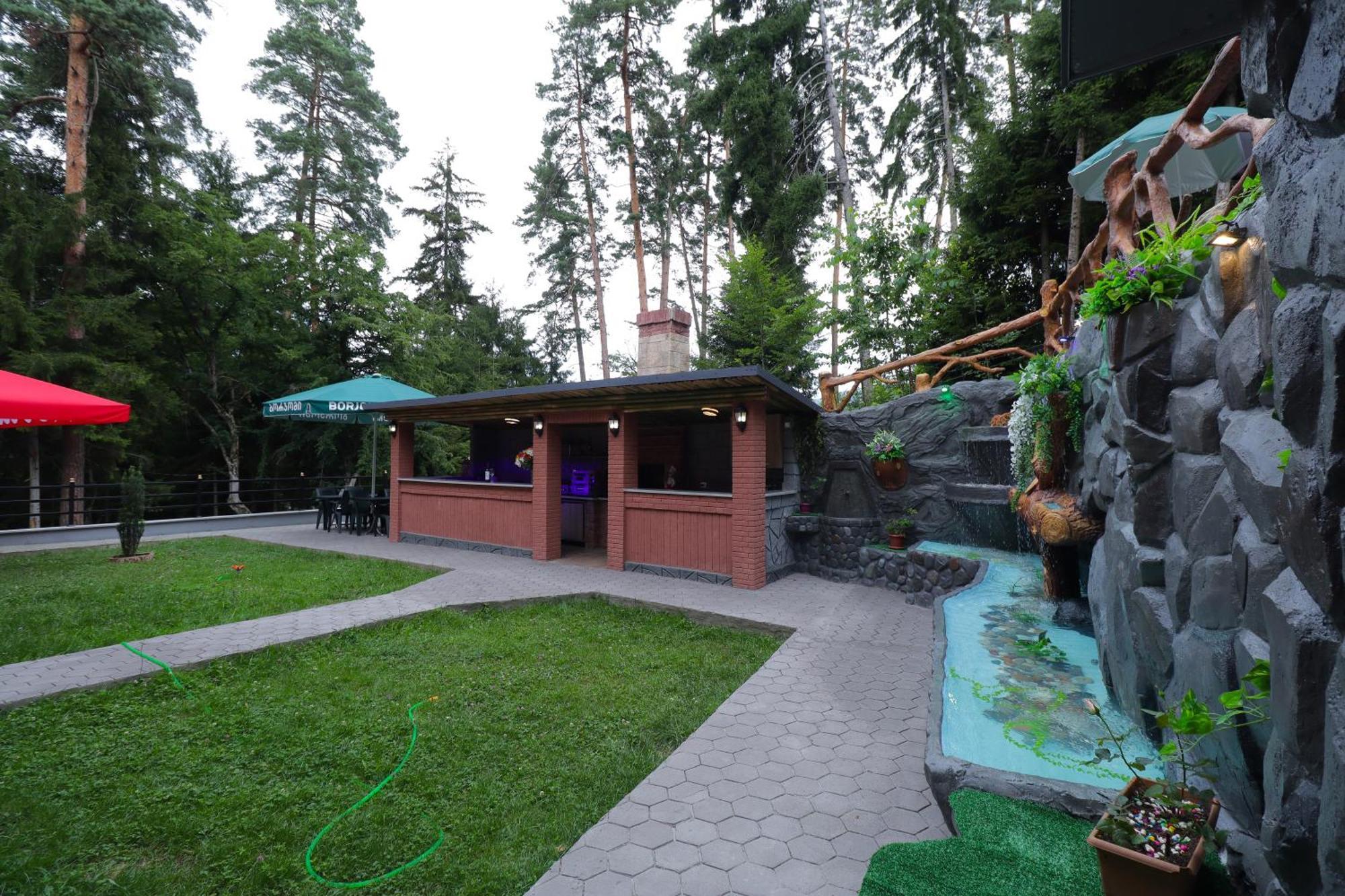 Hotel Evergreen Borjomi Eksteriør billede