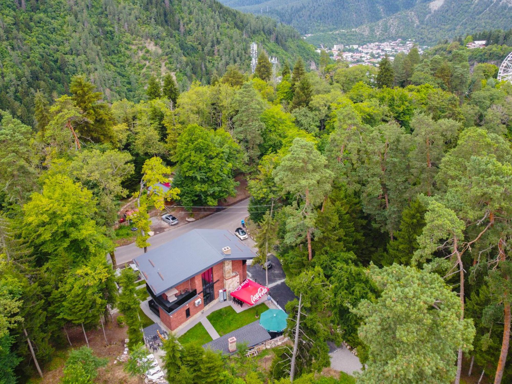 Hotel Evergreen Borjomi Eksteriør billede